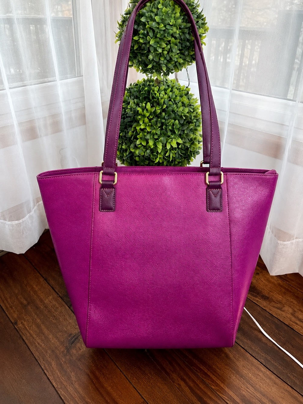 Vera Bradley Ella Leather Tote Handbag Plum - Picture 4 of 16